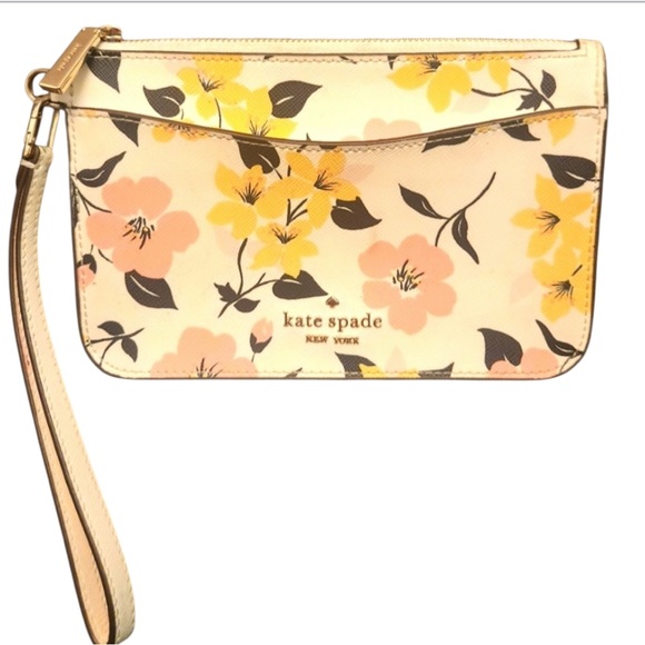 kate spade Handbags - Kate Spade Staci Lily Bloom Floral Wristlet